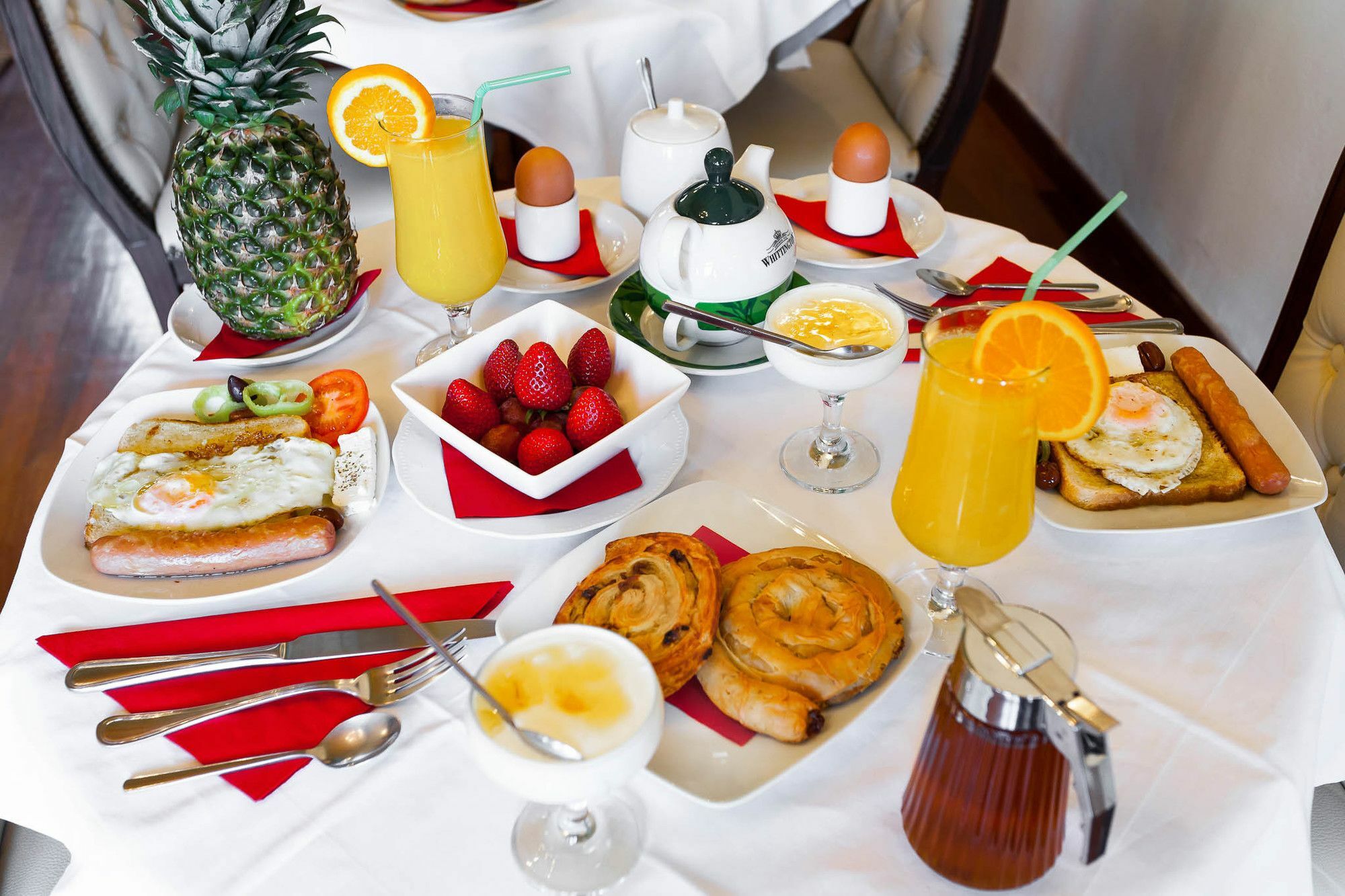 Casa Leone Hotell 3*