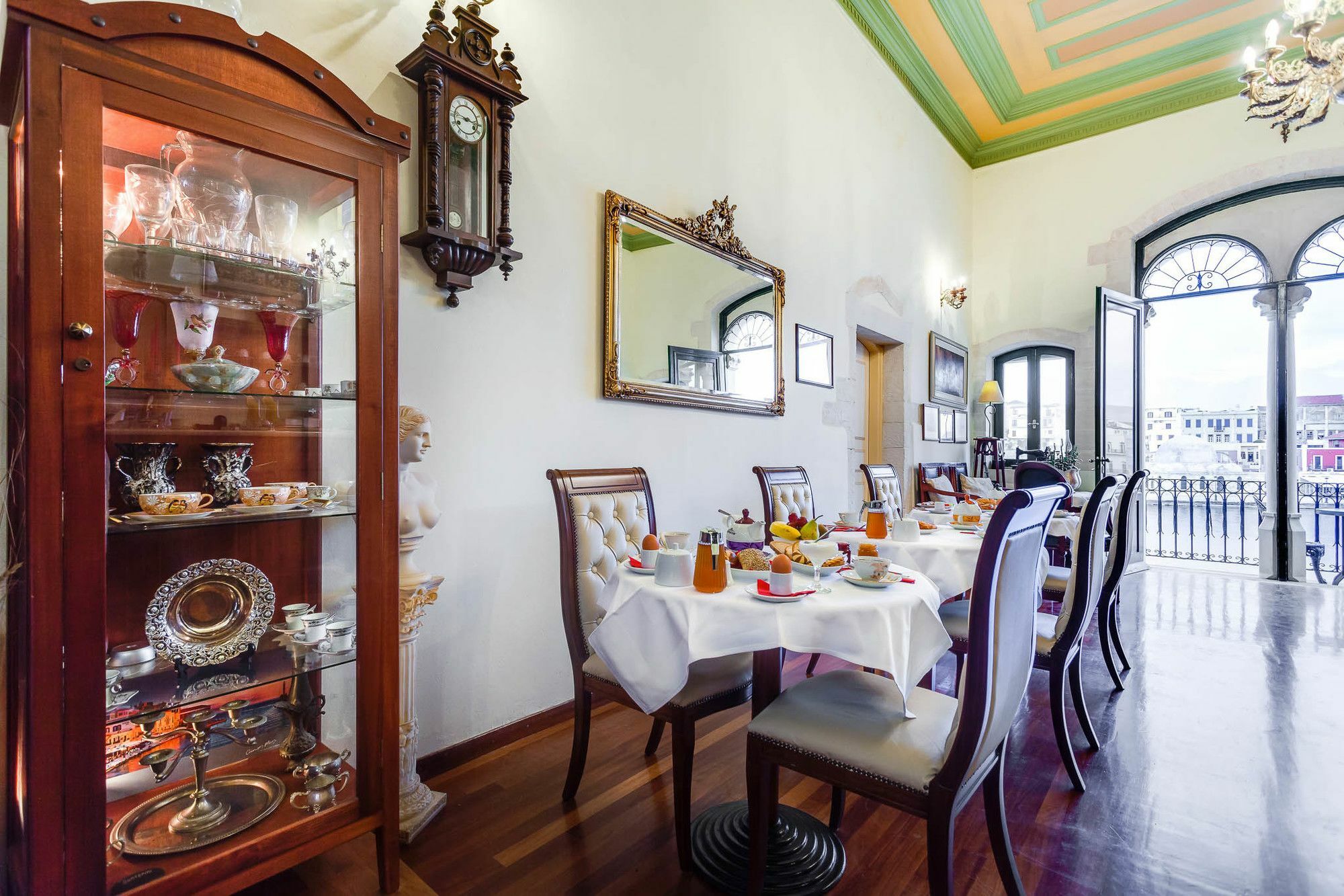Casa Leone Hotell